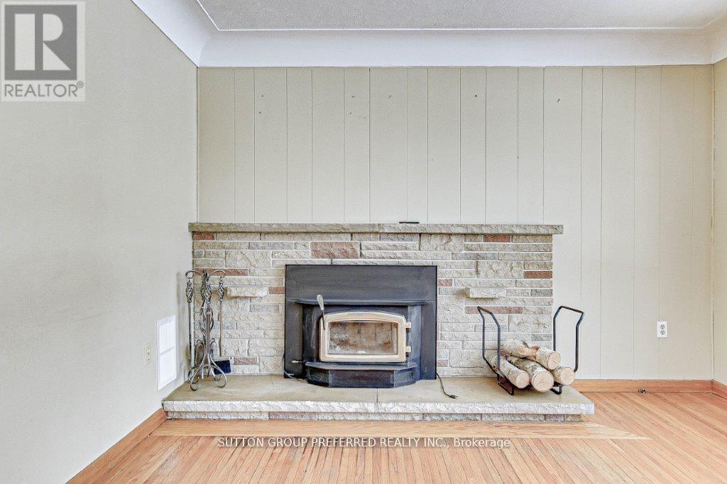2408 Gideon Drive Property Photo 6