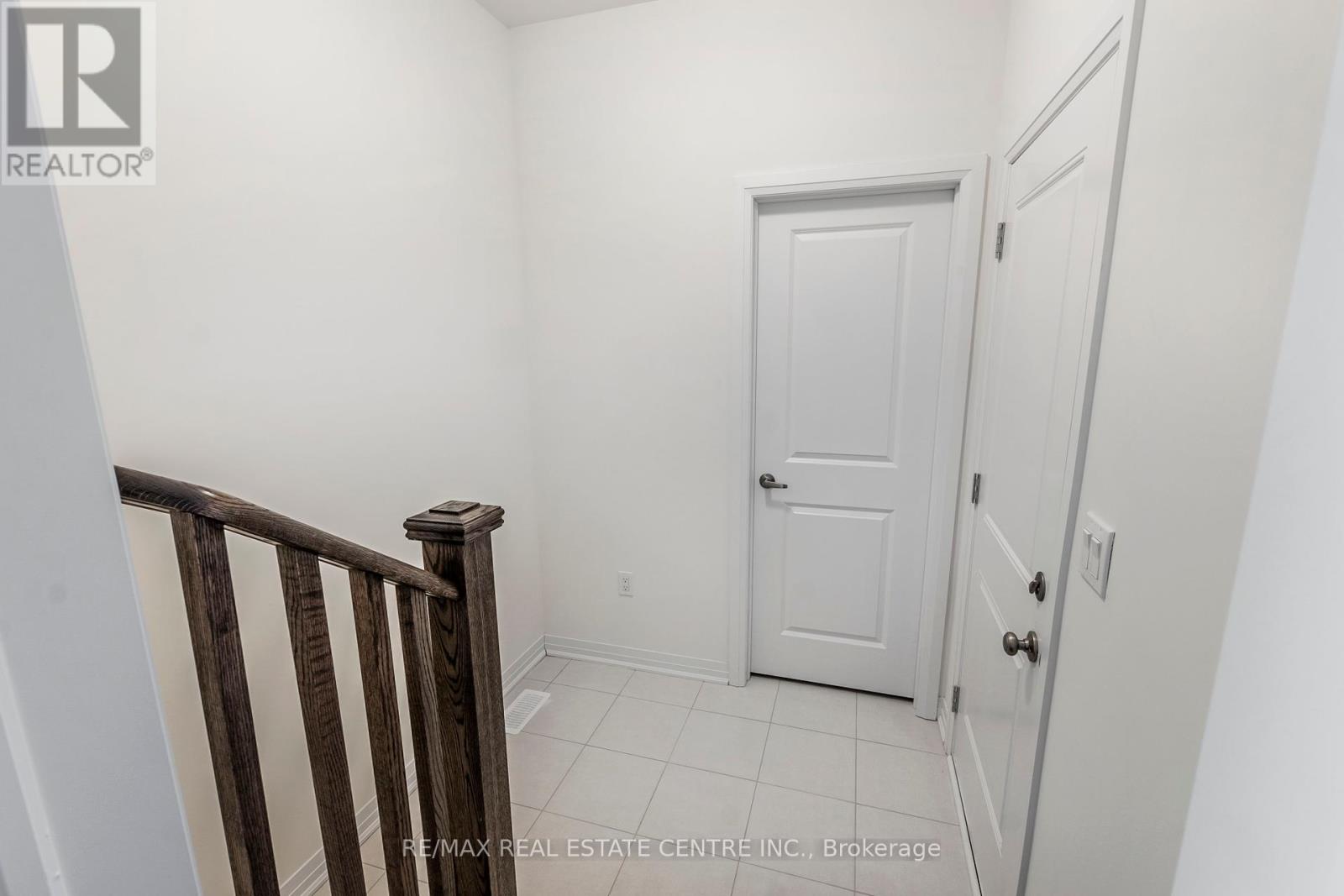 14 Tyler Avenue Property Photo 18