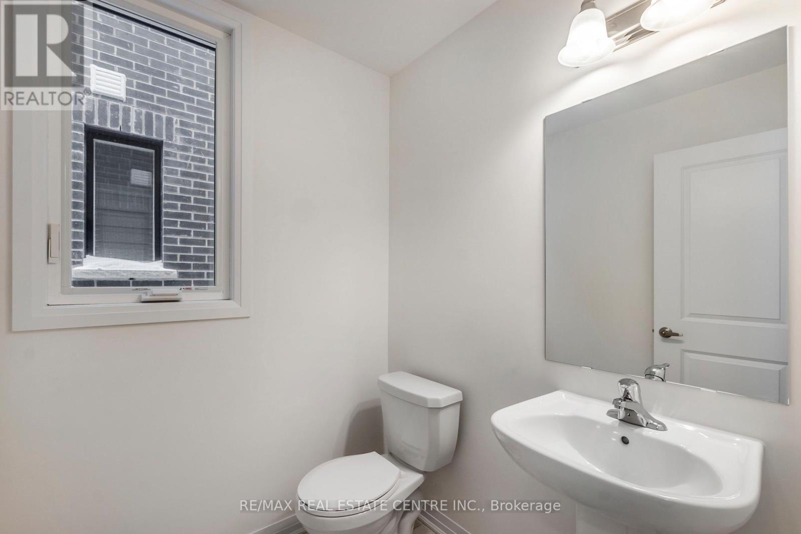 14 Tyler Avenue Property Photo 21