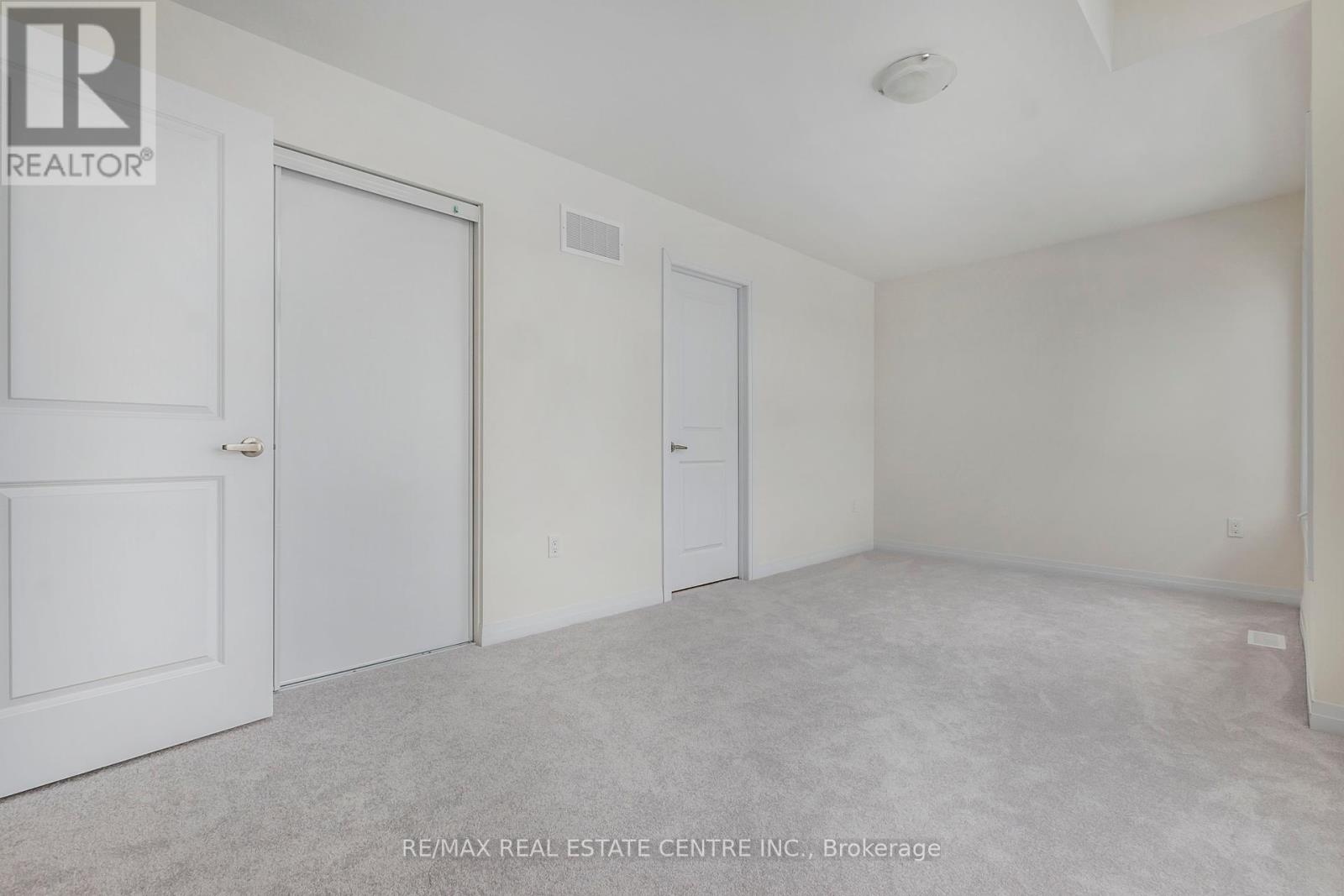 14 Tyler Avenue Property Photo 22