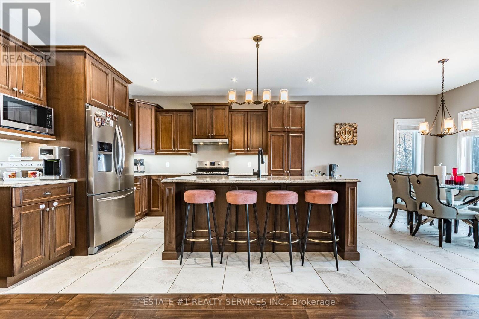 54 Tan Avenue Property Photo 11