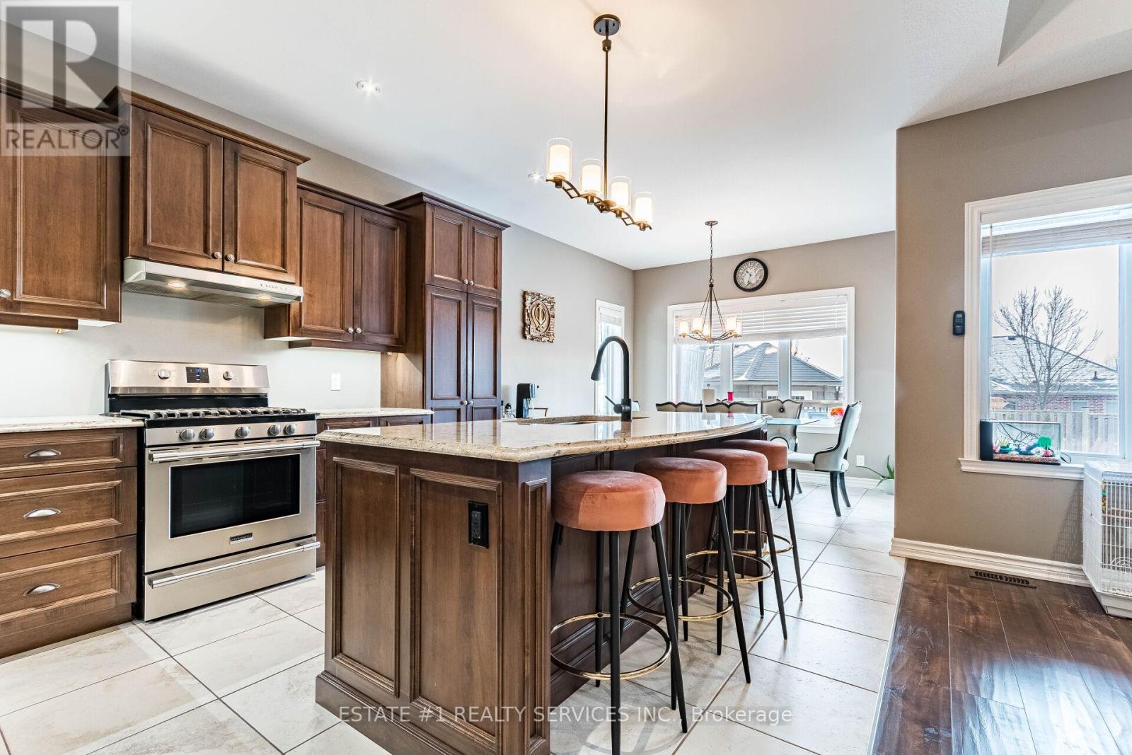 54 Tan Avenue Property Photo 14