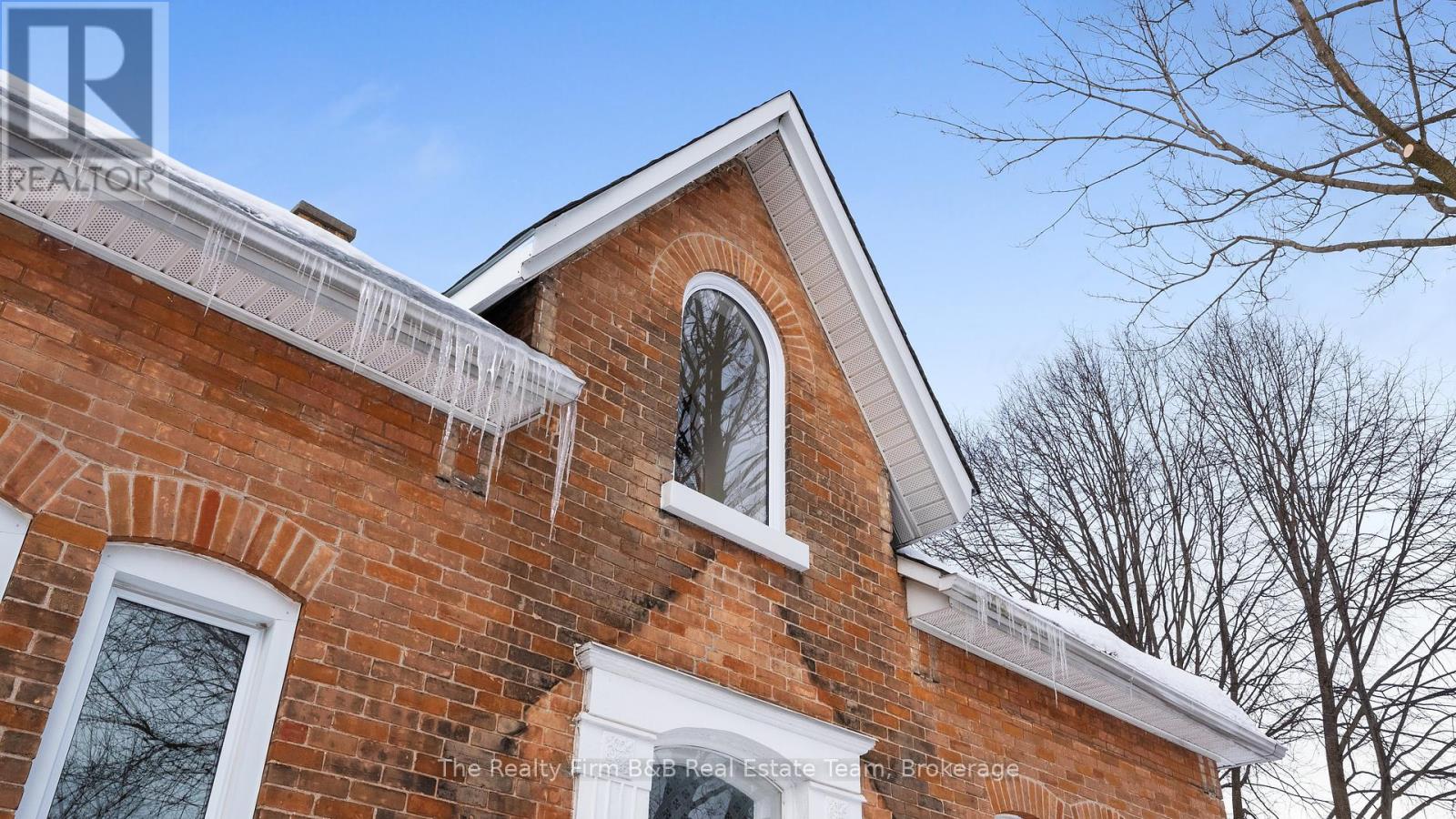 147 Riddell Street Property Photo 38