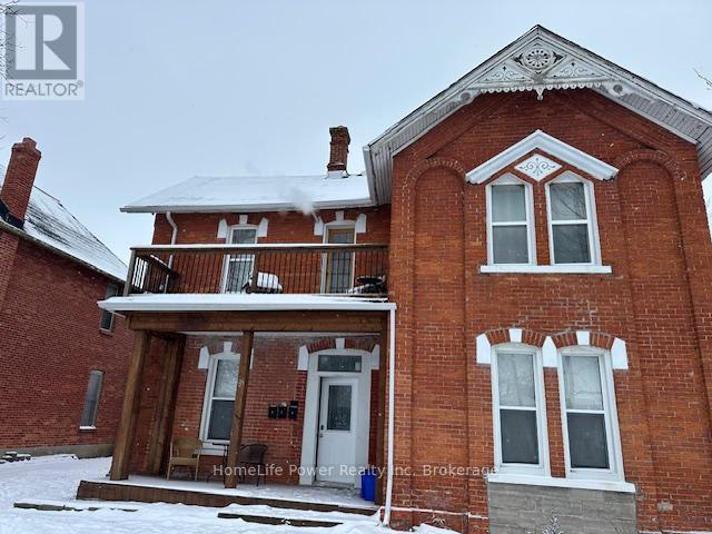 98 Talbot Street S Property Photo 22