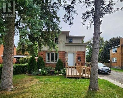 Upper - 1771 Wavell Street Property Photo 1