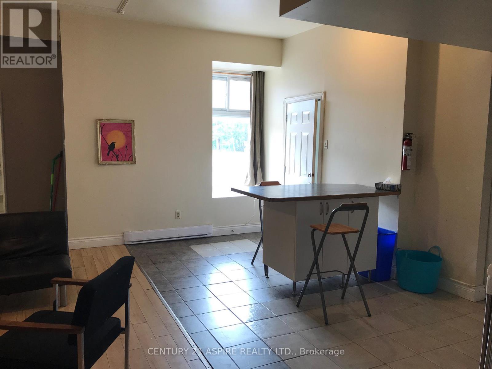 156 Mackay Street Property Photo 7