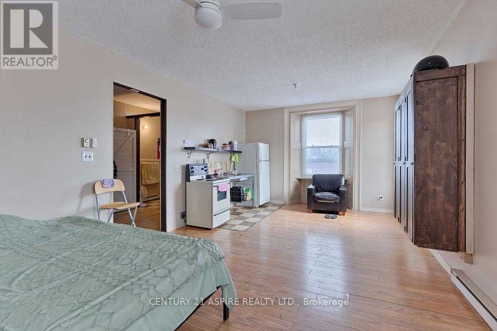 156 Mackay Street Property Photo 19