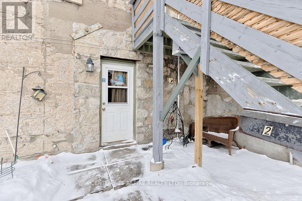 156 Mackay Street Property Photo 31