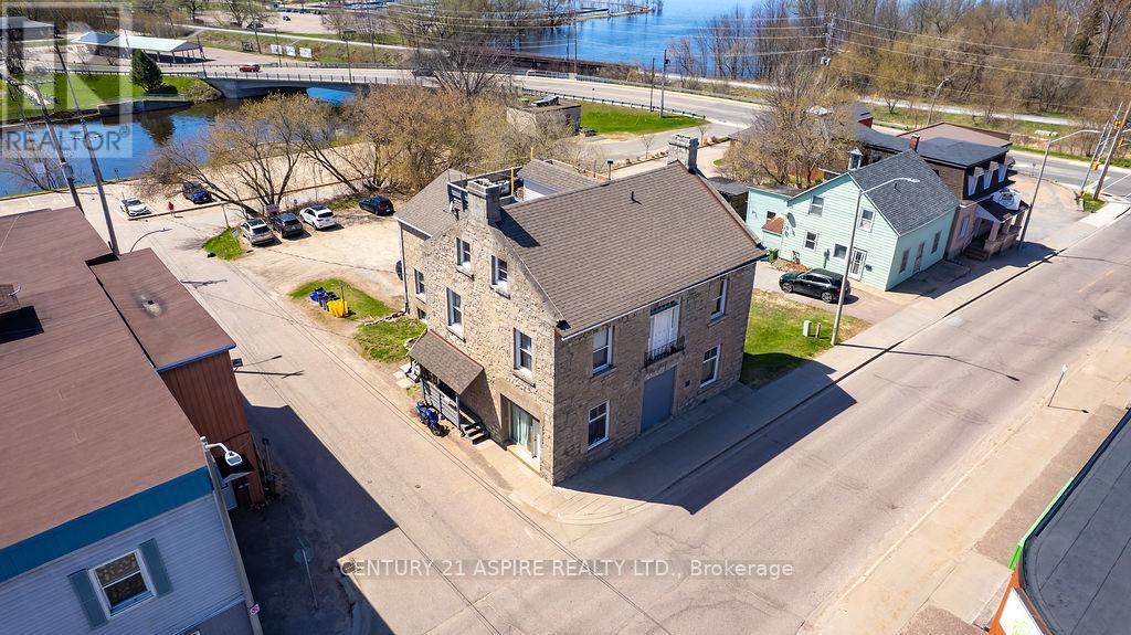 156 Mackay Street Property Photo 45