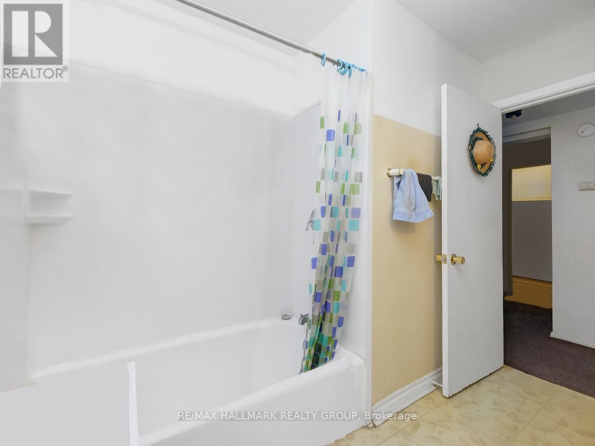 375 St. Denis Street Property Photo 35