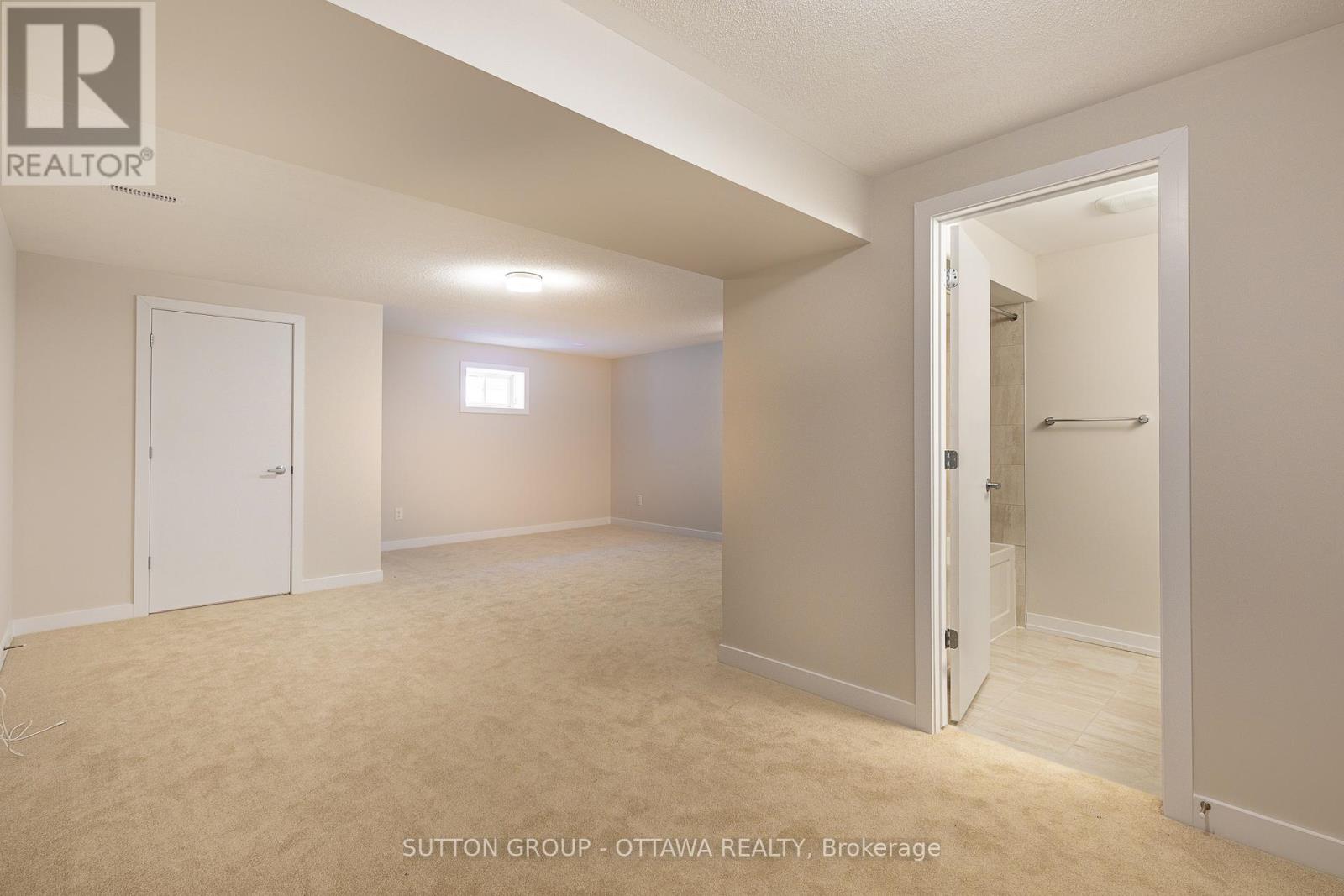 45 Chasing Grove Property Photo 39