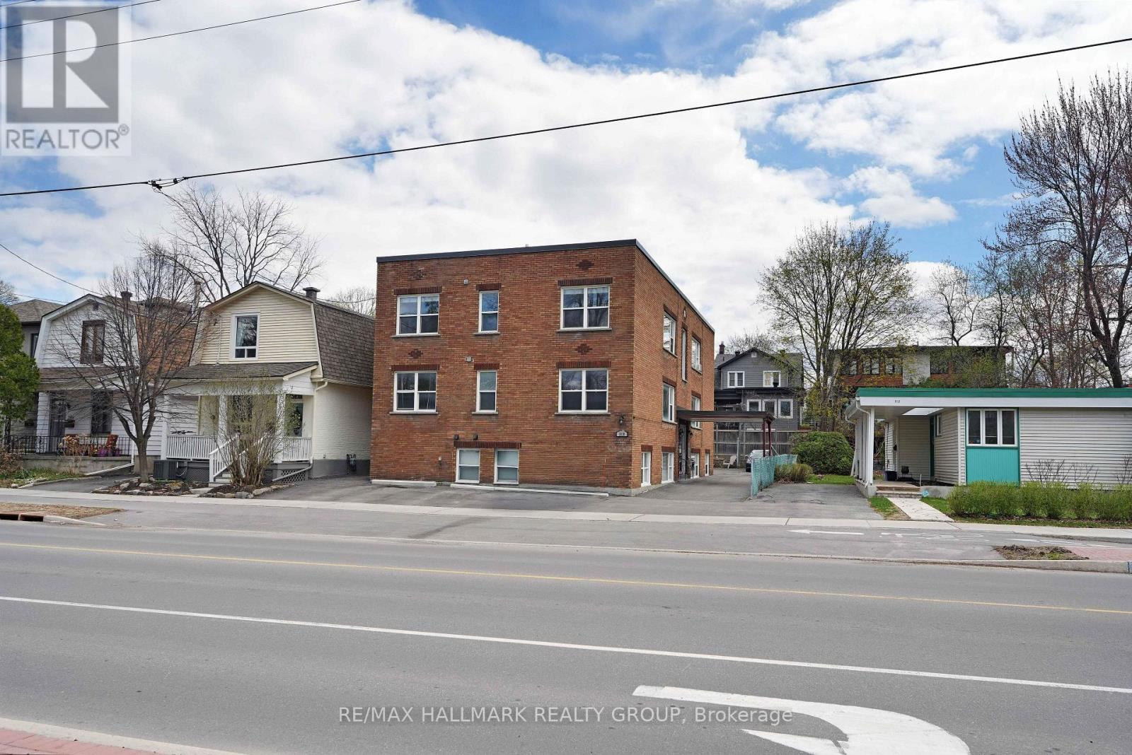 310 Byron Avenue Property Photo 1