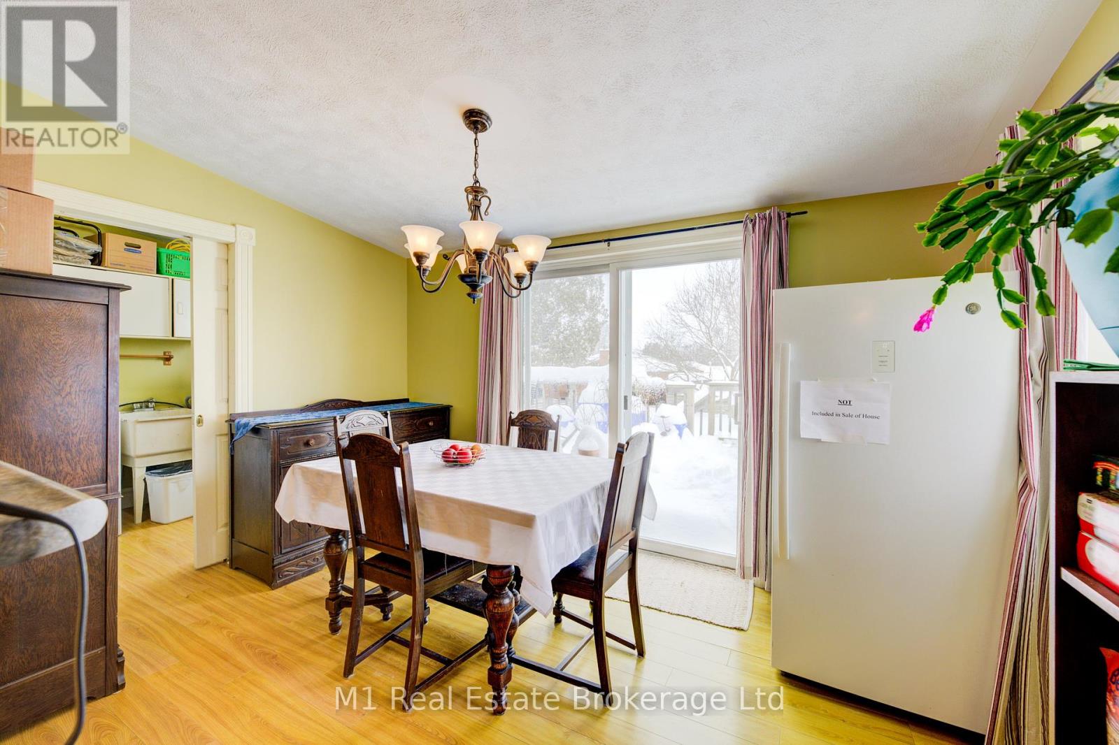 541 9th Street Property Photo 13
