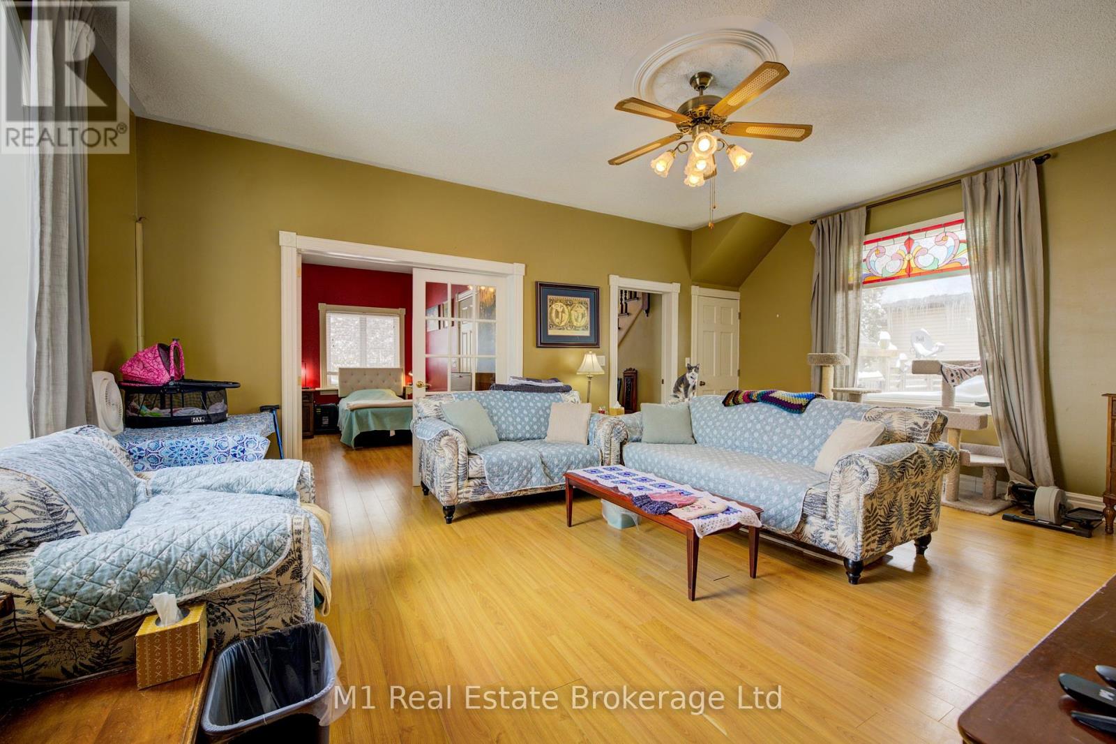 541 9th Street Property Photo 20