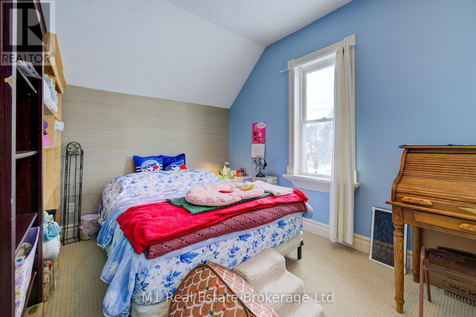 541 9th Street Property Photo 23