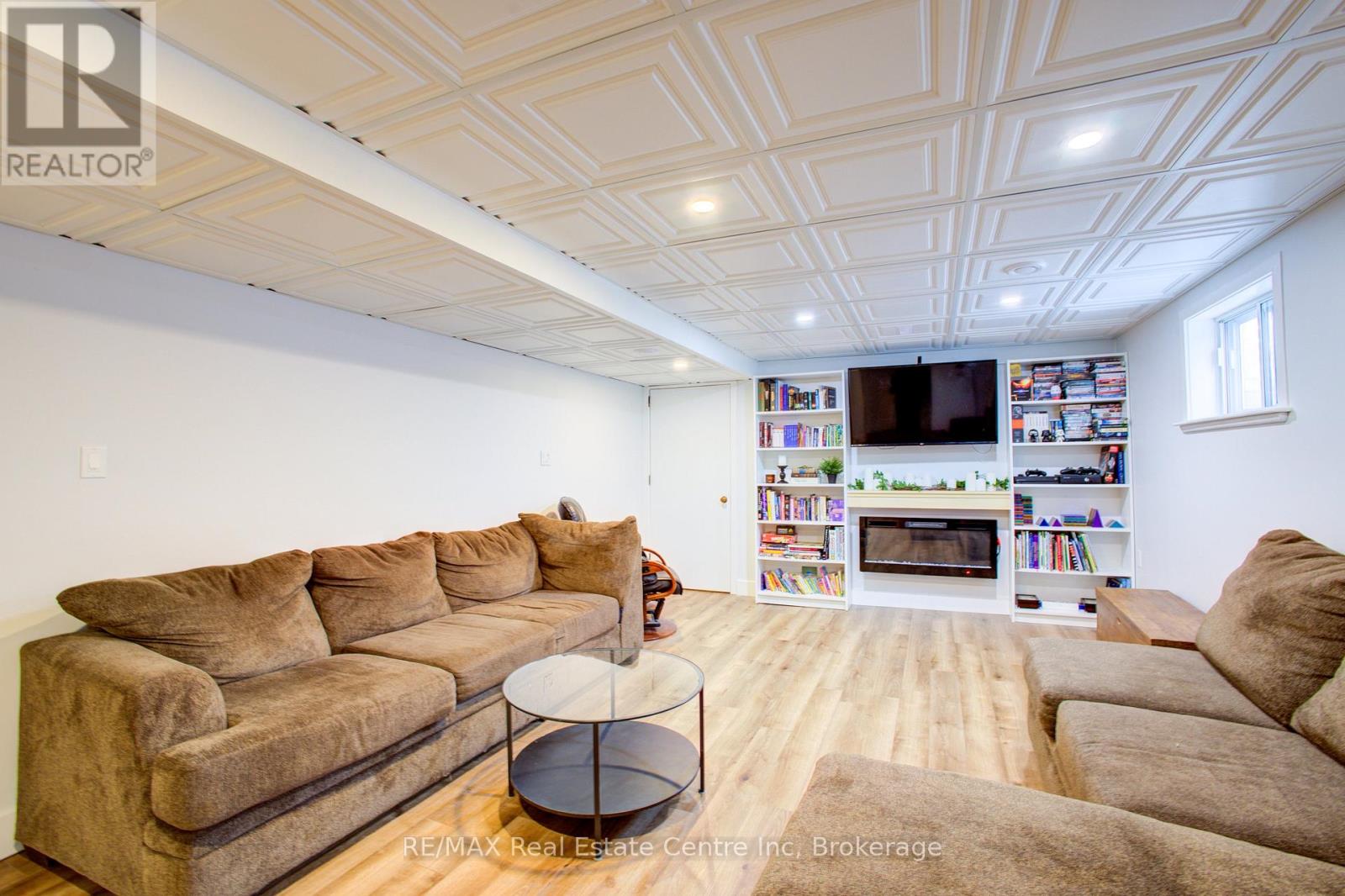 469a 14th Street Property Photo 12