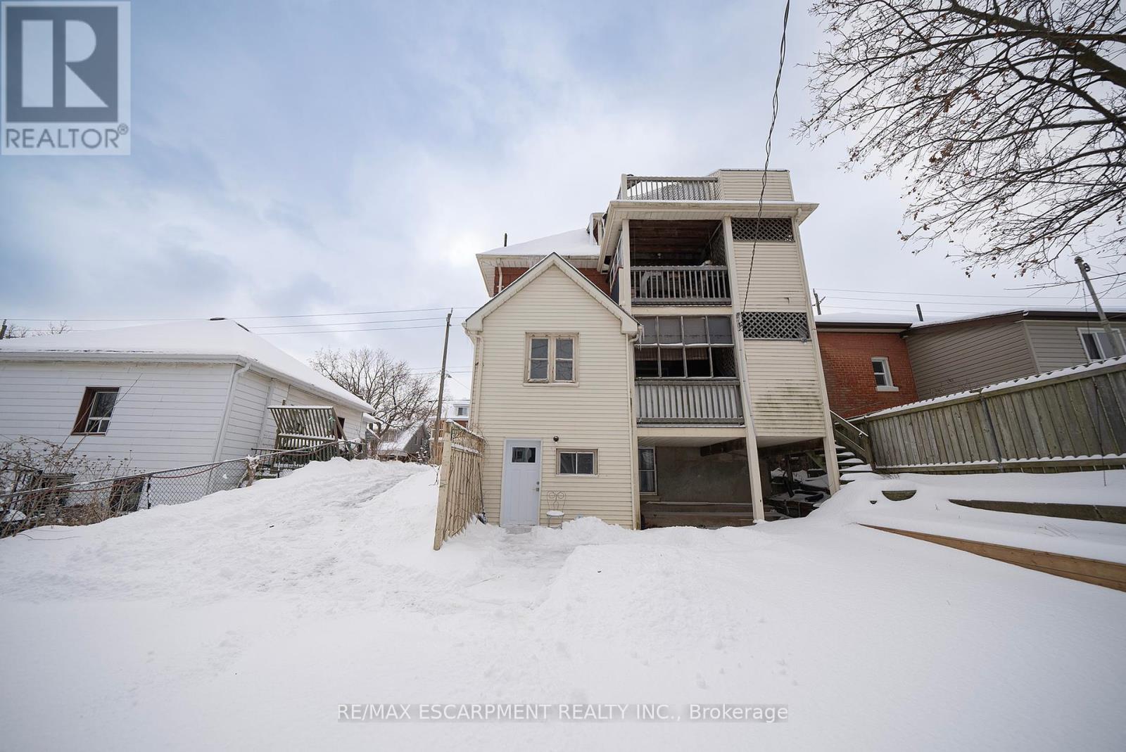294 Darling Street Property Photo 6