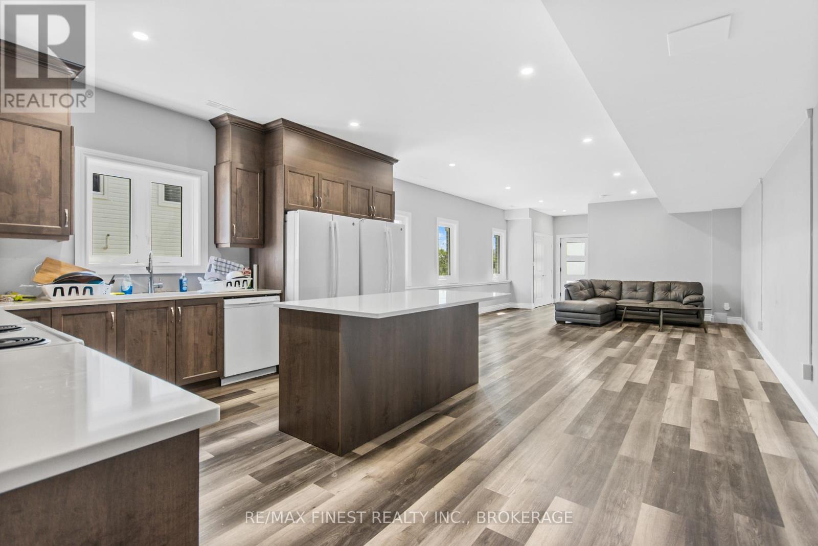 67-69 Gardiner Street Property Photo 8