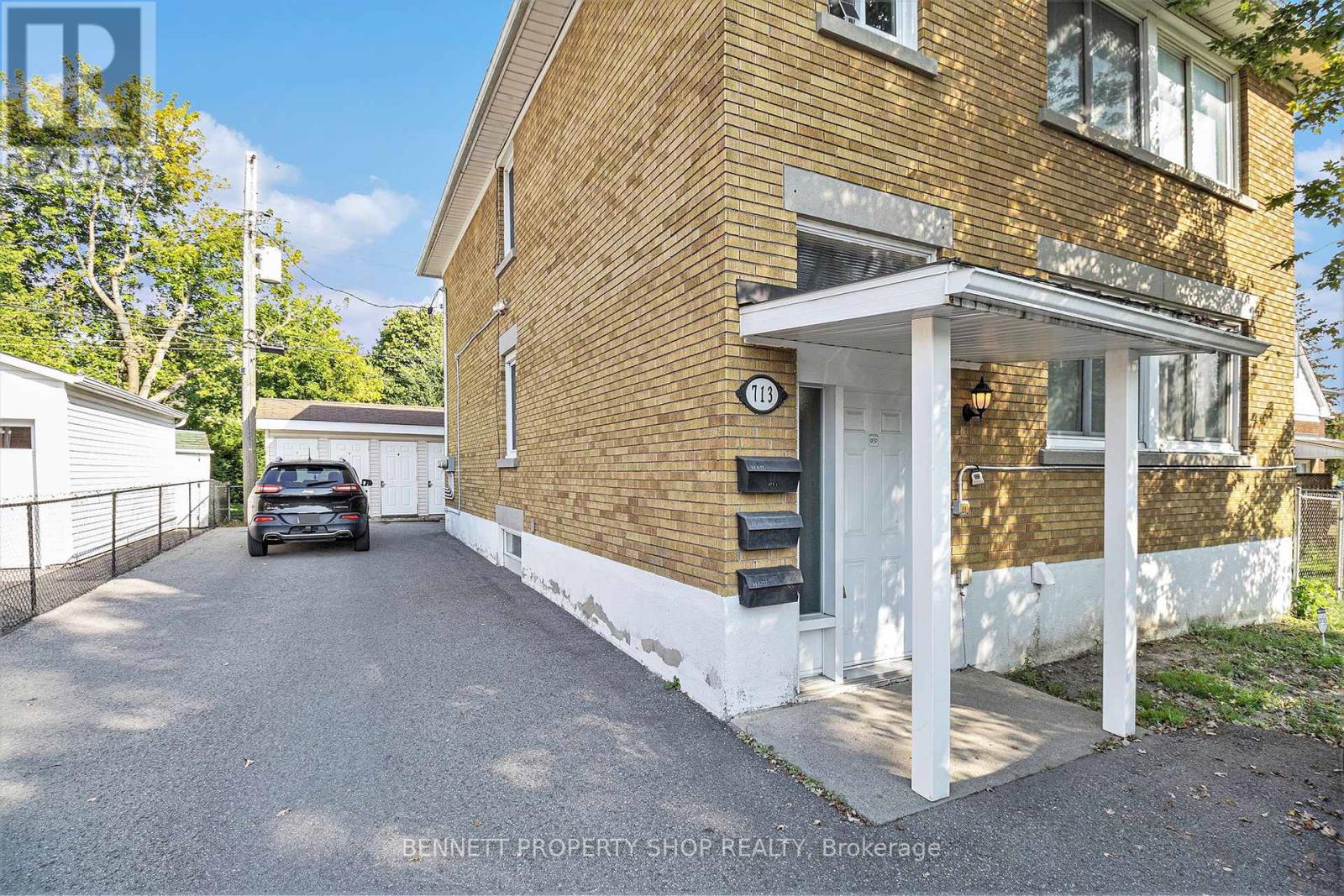 713 Morgan Street Property Photo 2