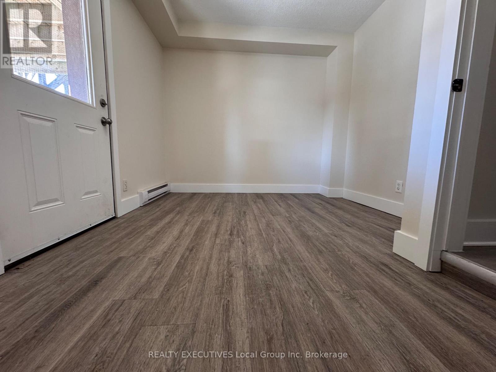 147 Second Avenue E Property Photo 15