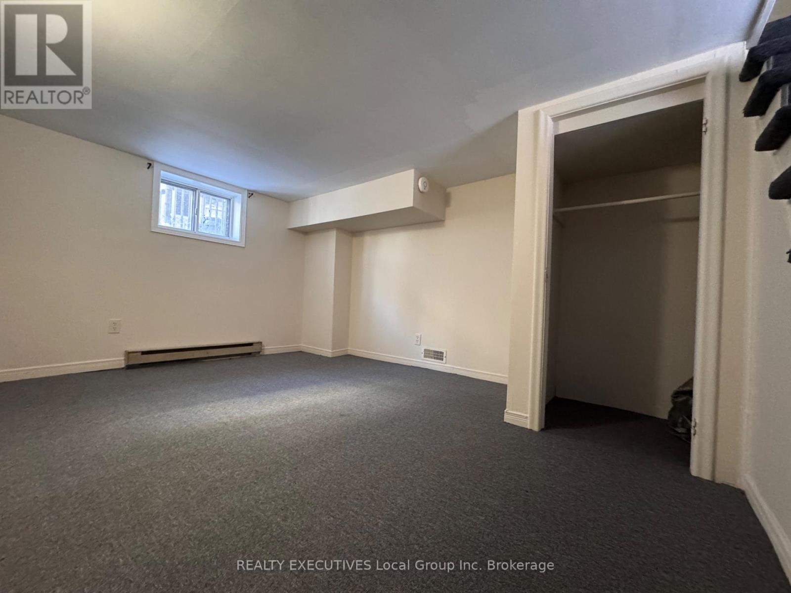 147 Second Avenue E Property Photo 16
