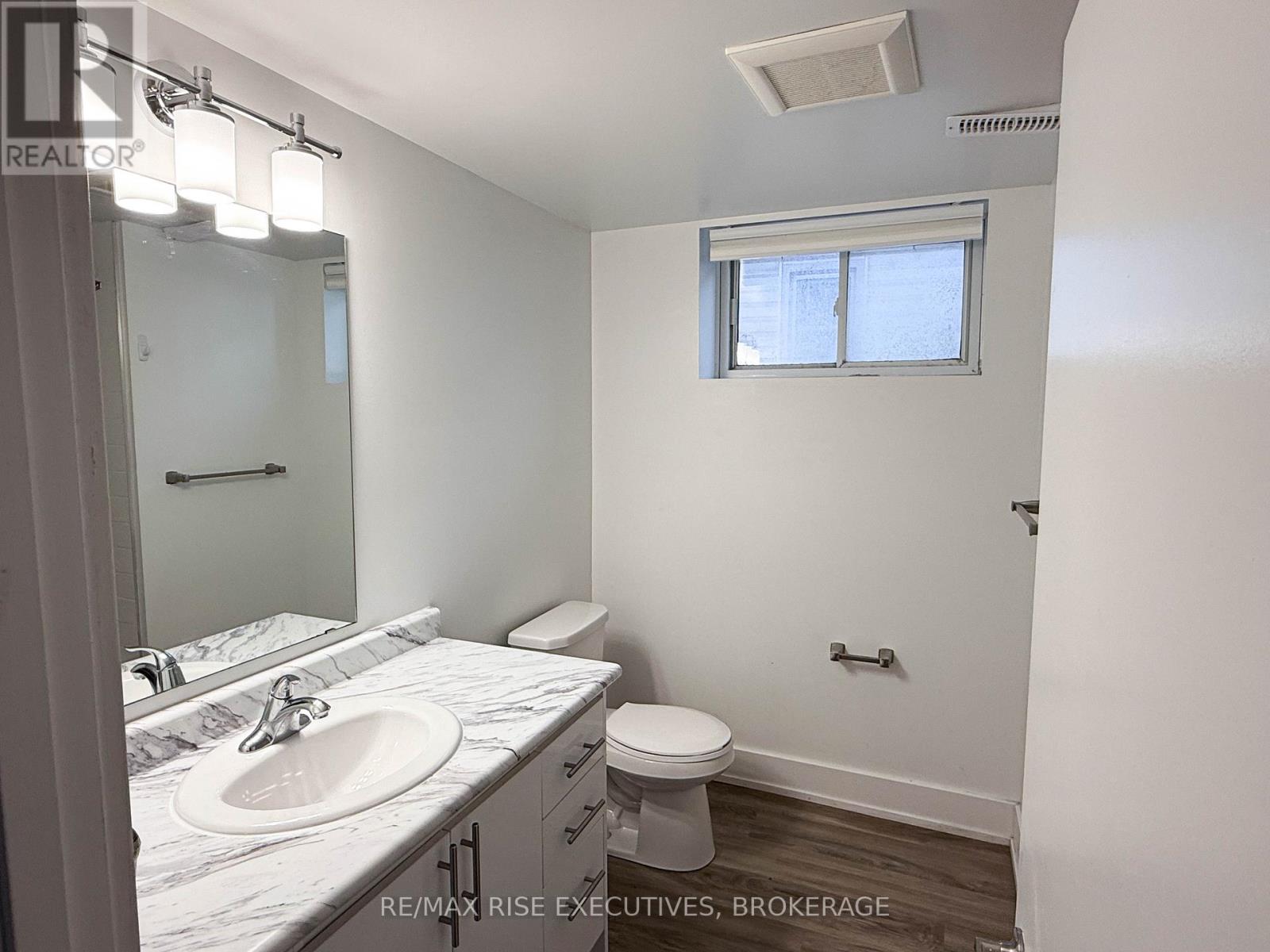 2 - 21 Alfred Street Property Photo 7