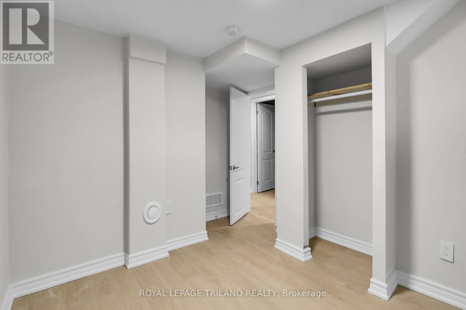 B - 1324 Brydges Street Property Photo 8