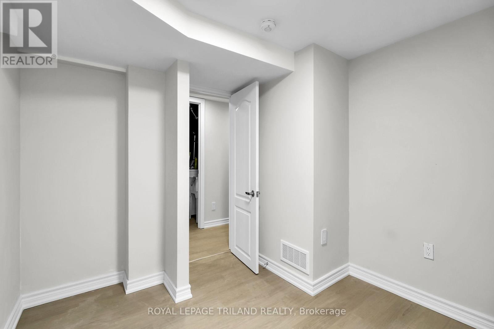 B - 1324 Brydges Street Property Photo 10