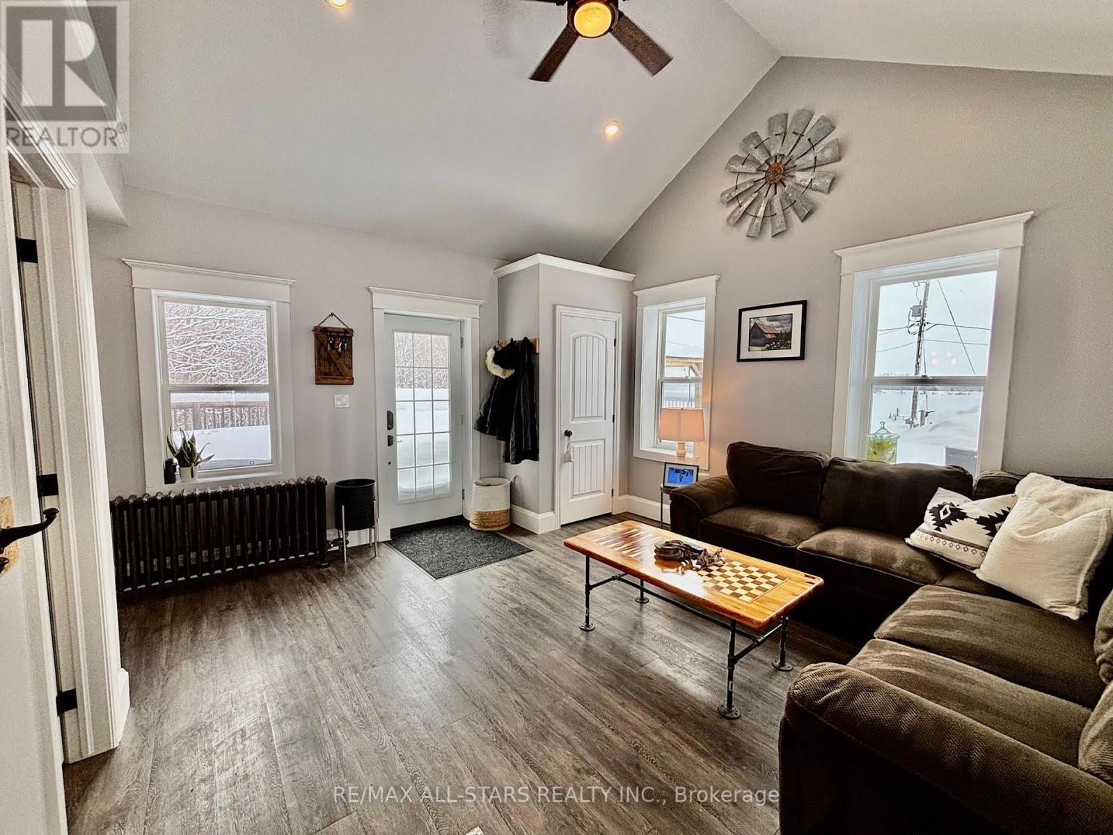 1018 Palestine Road Property Photo 18
