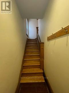 2 - 352 Frank Street Property Photo 2