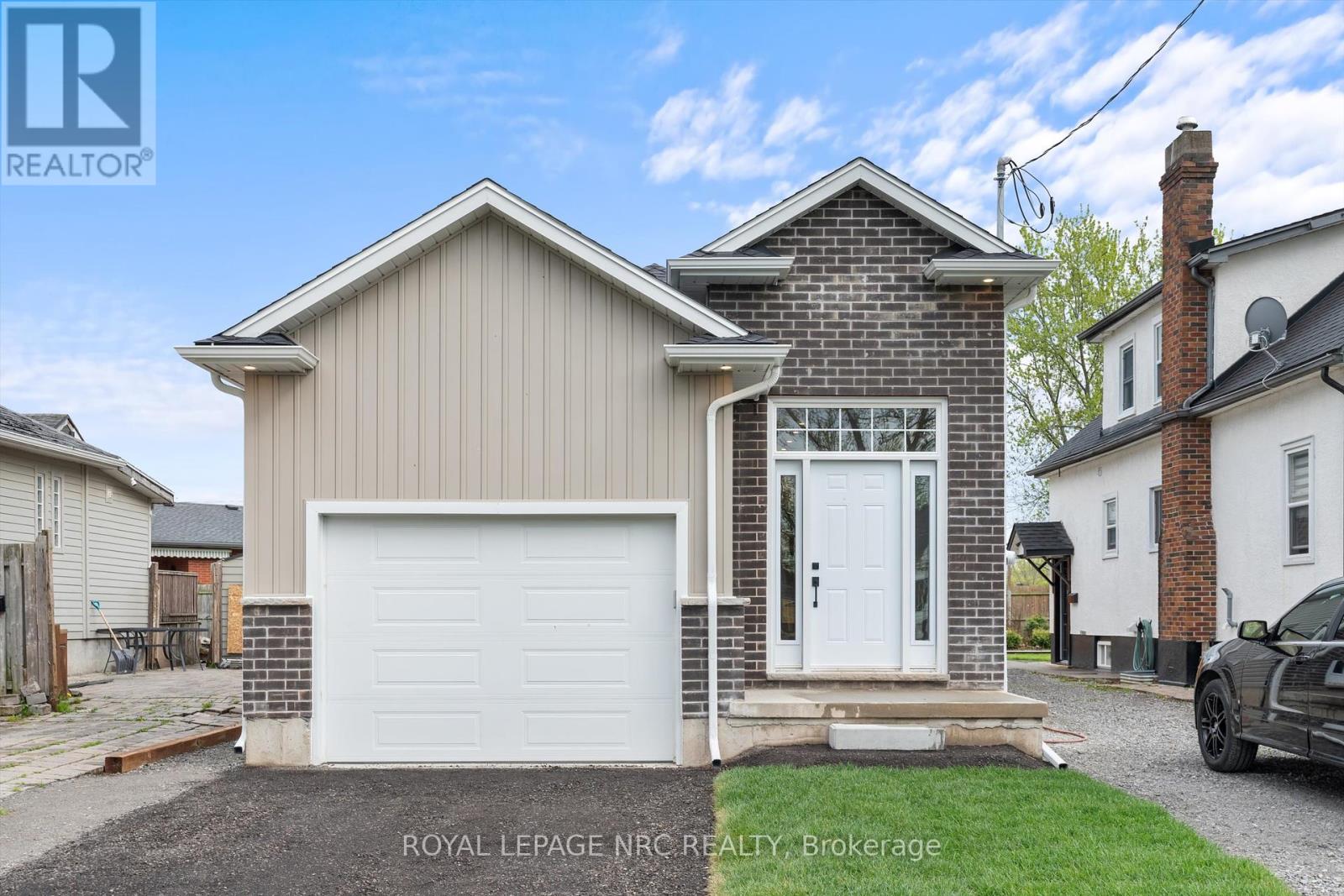 137 St. George Street Property Photo 1
