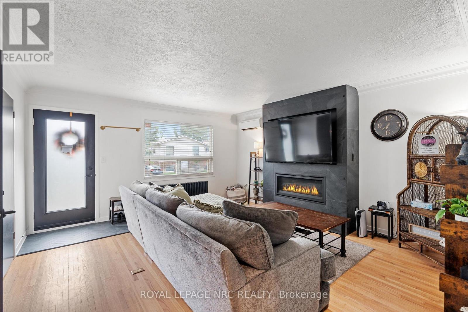65 Parkview Road Property Photo 4