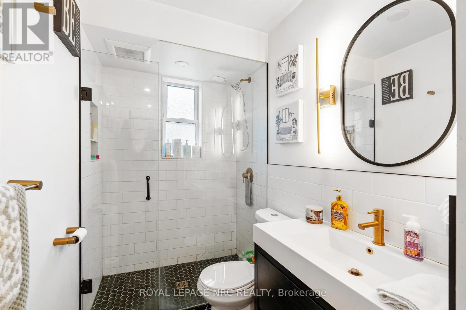 65 Parkview Road Property Photo 14