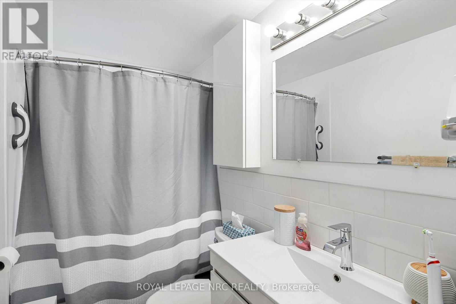 65 Parkview Road Property Photo 24