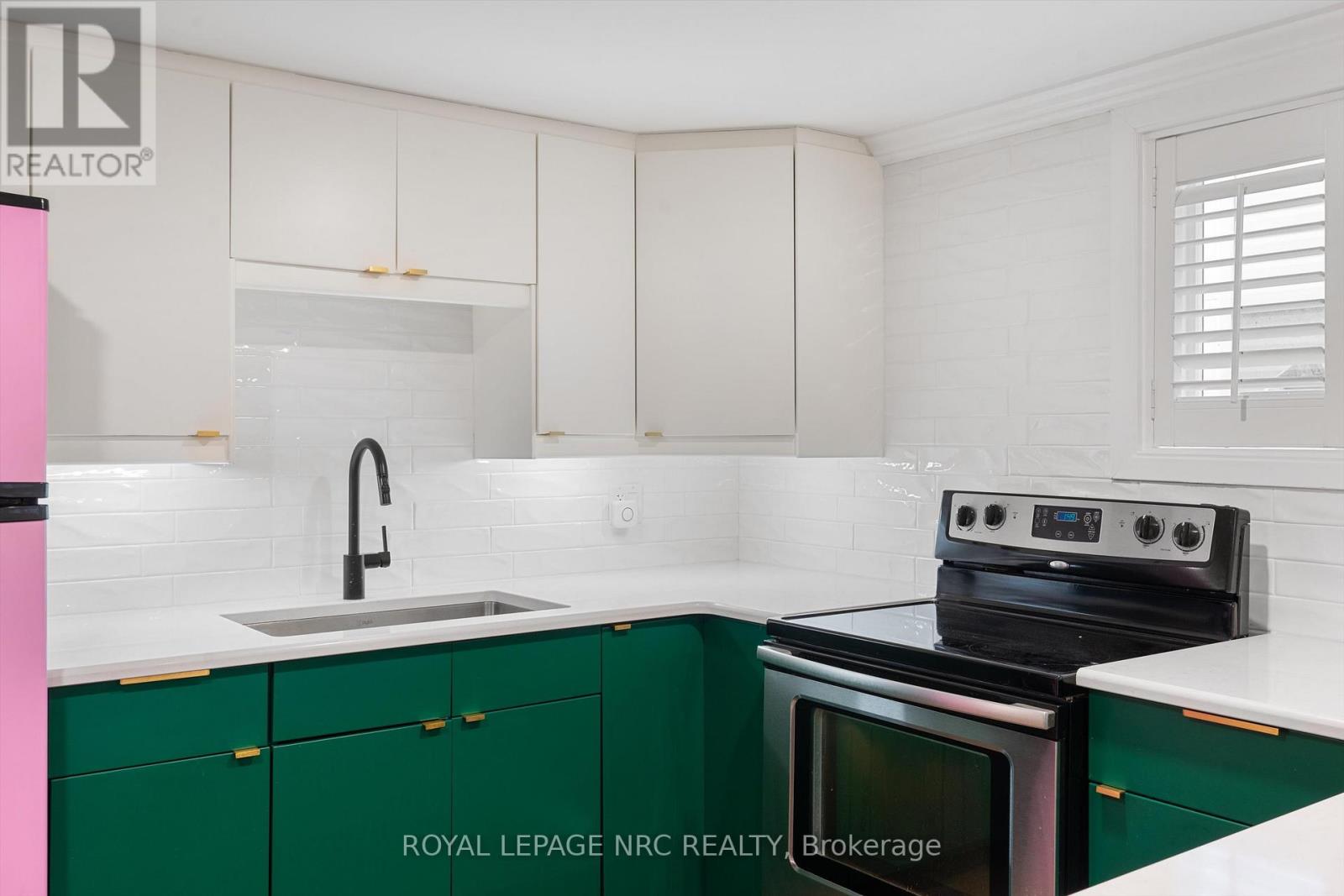 65 Parkview Road Property Photo 26