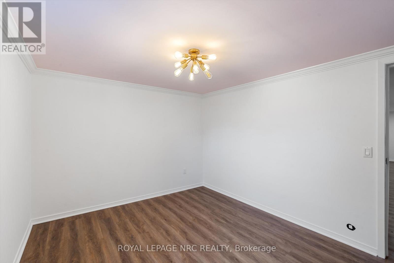 65 Parkview Road Property Photo 32