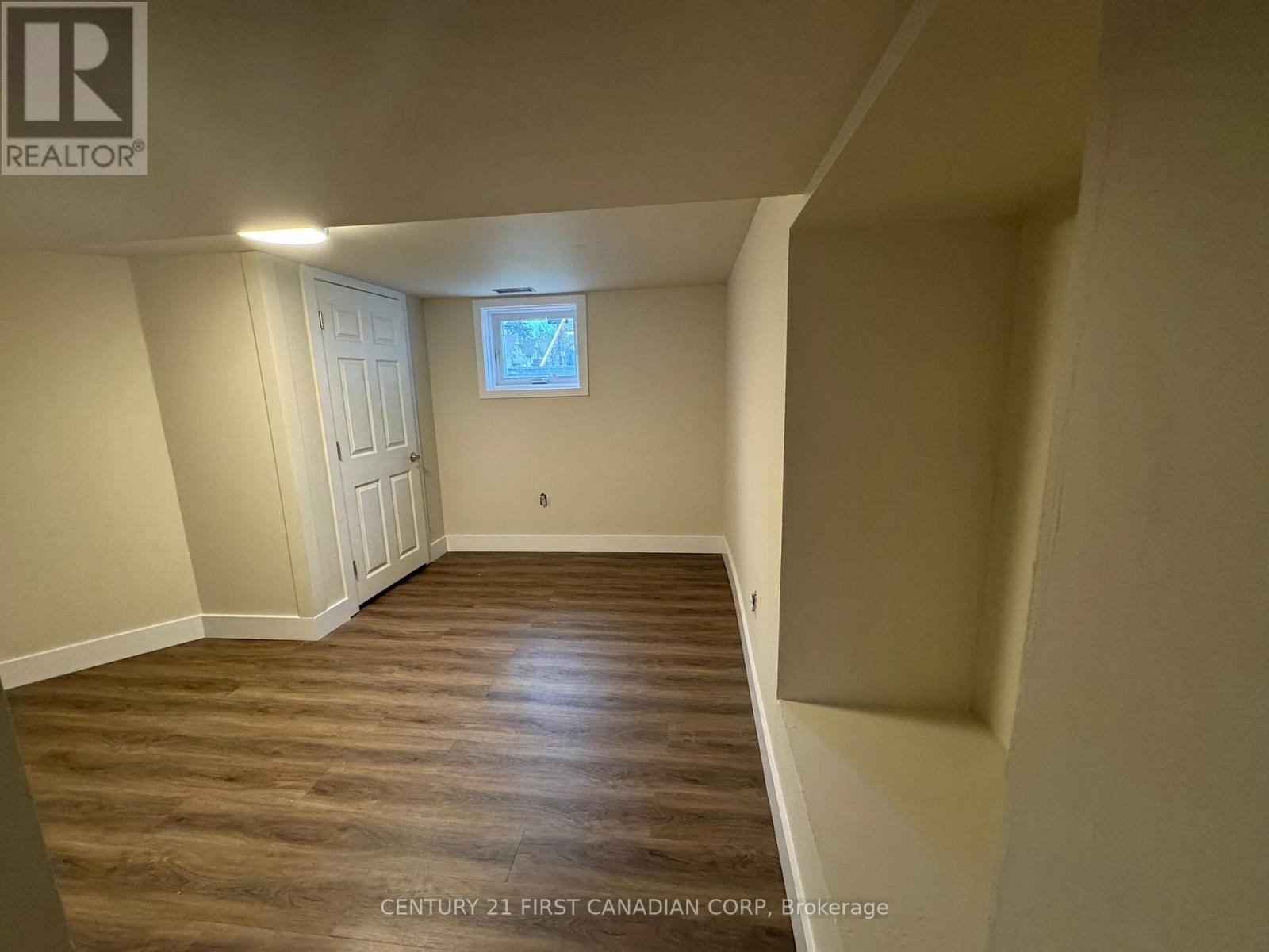 42 Bruce Street Property Photo 5
