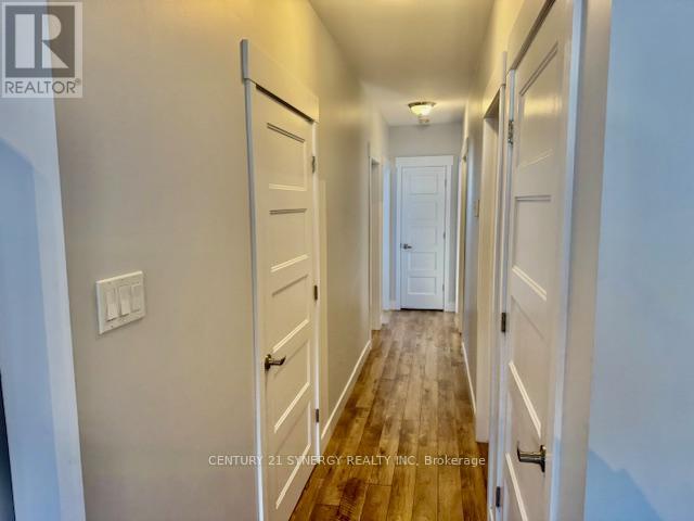 3 - 100 Laurier Street Property Photo 9