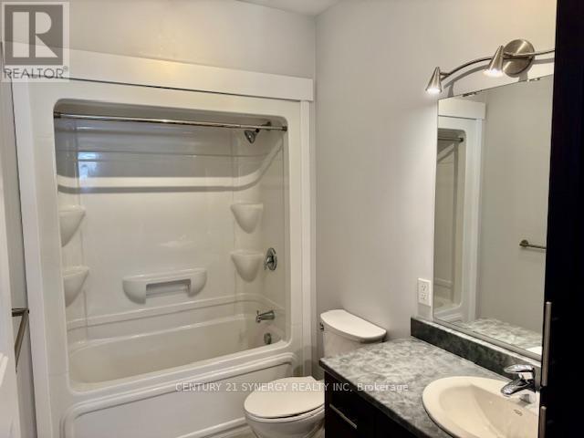 3 - 100 Laurier Street Property Photo 17