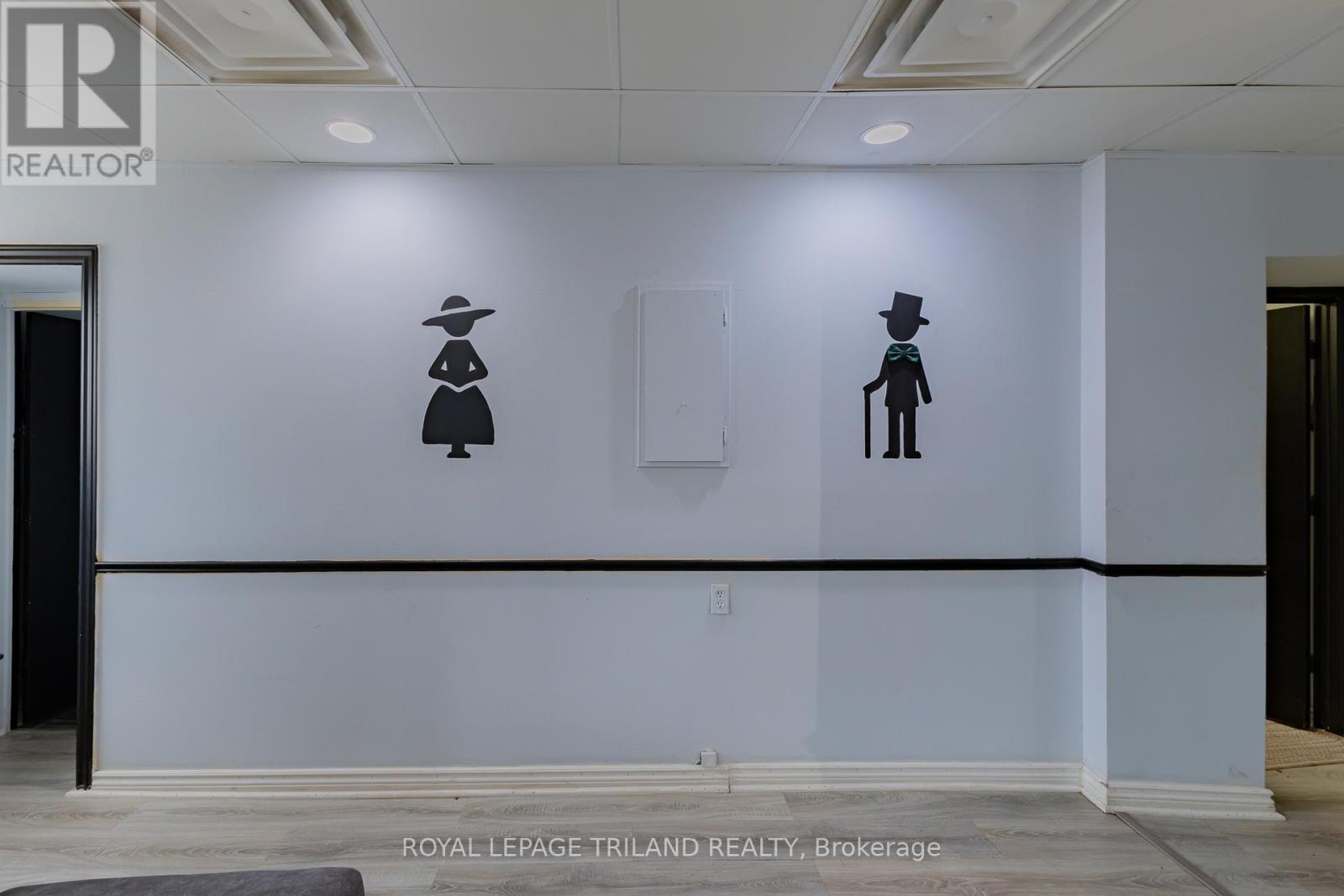 41 Main Street E Property Photo 21