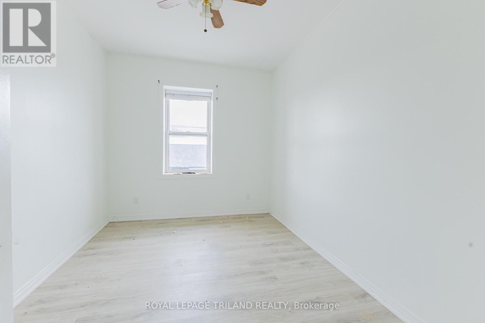 41 Main Street E Property Photo 38