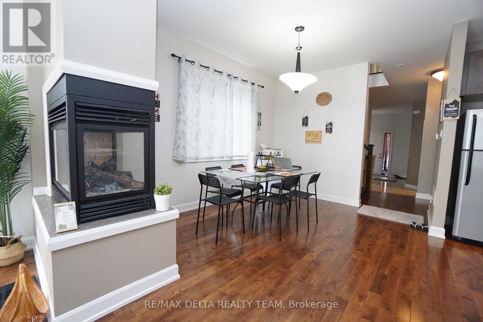 498 Moodie Drive Property Photo 11