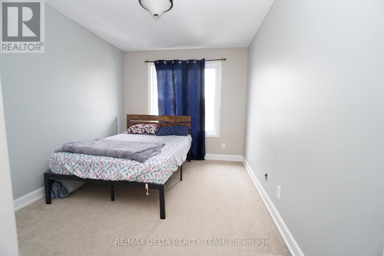 498 Moodie Drive Property Photo 19