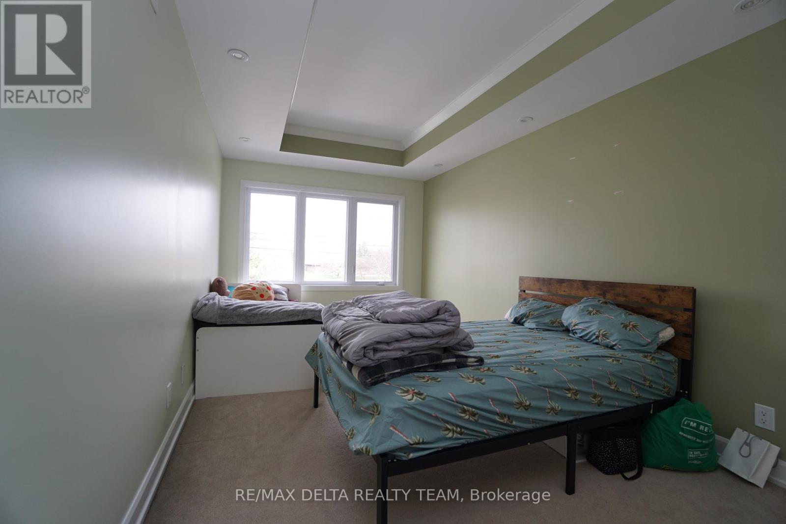 498 Moodie Drive Property Photo 21