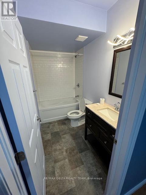 498 Moodie Drive Property Photo 31