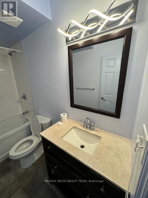 498 Moodie Drive Property Photo 32