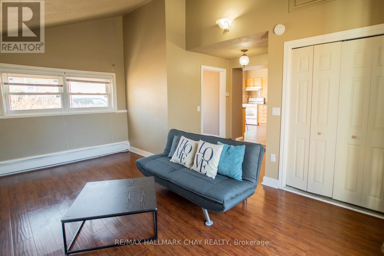 16 Dexter Street Property Photo 5