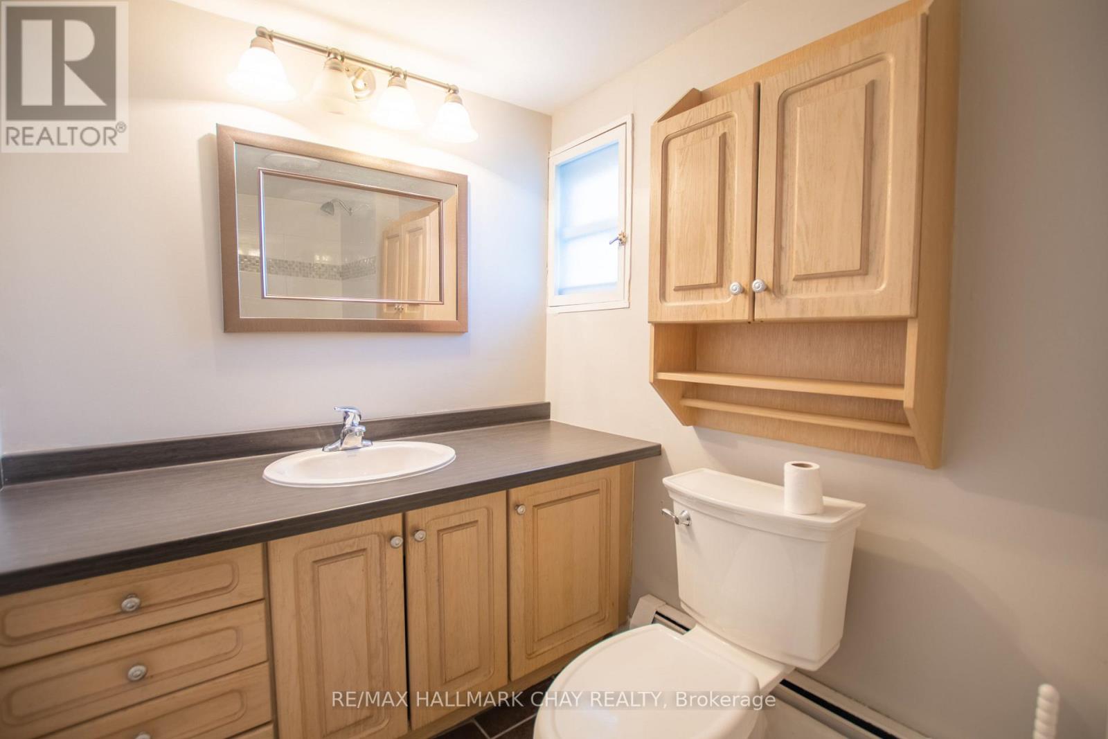 16 Dexter Street Property Photo 11
