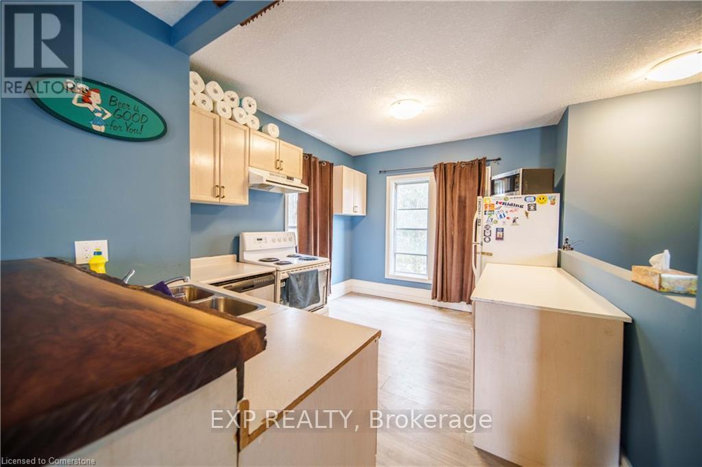 136 Foundry Street Property Photo 13