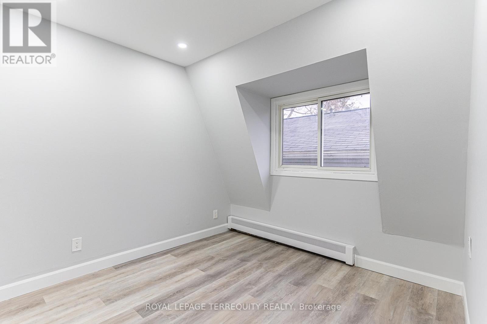 20 Mildred Avenue Property Photo 8